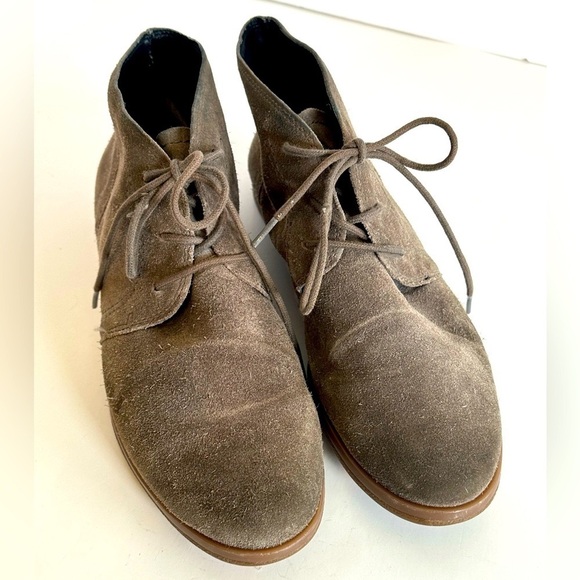 Franco Sarto Olive Suede Desert Lace-Up Ankle Booties Sz 8M - Picture 2 of 7